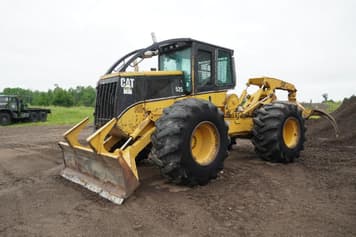 Main image Caterpillar 525