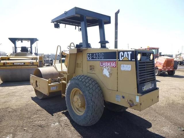 Image of Caterpillar CS-433C equipment image 3