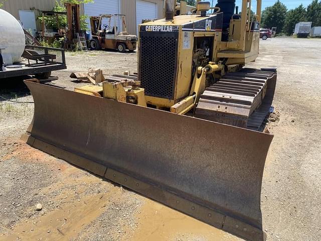 Image of Caterpillar D4C LGP Series III equipment image 3
