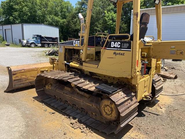 Image of Caterpillar D4C LGP Series III equipment image 2