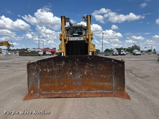 Image of Caterpillar D7R equipment image 1
