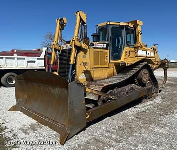 Main image Caterpillar D7R