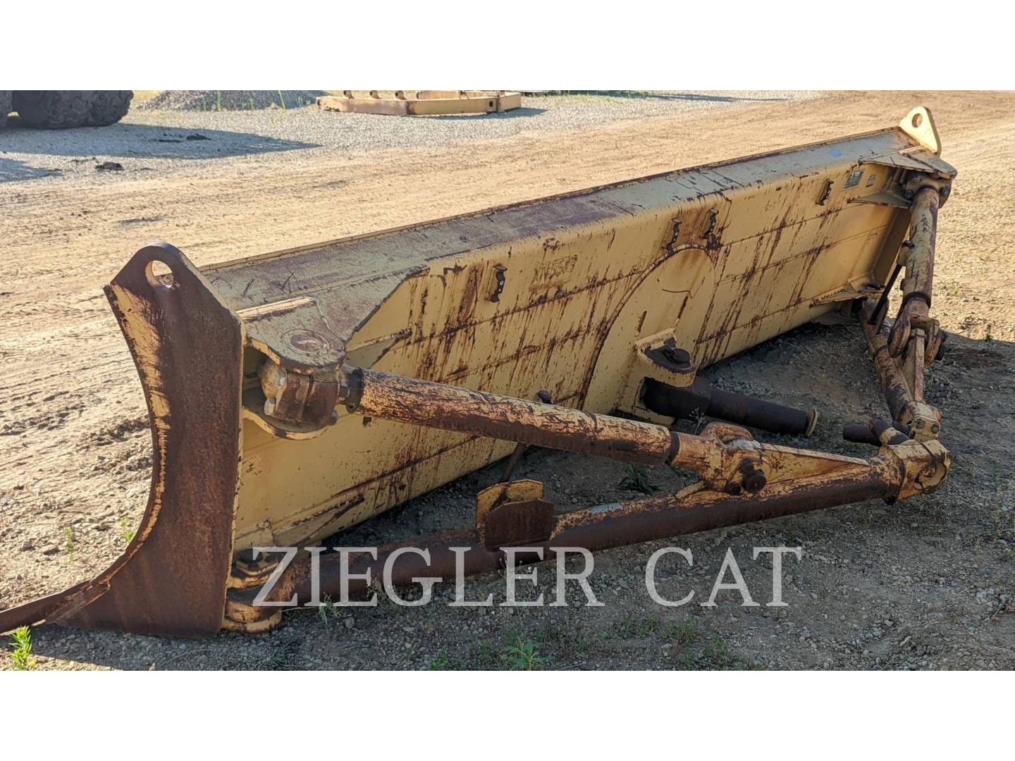 Main image Caterpillar Dozer Blade