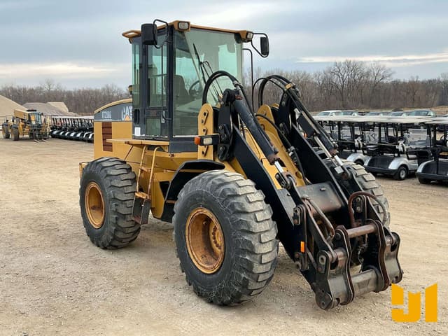 Image of Caterpillar IT28G equipment image 2