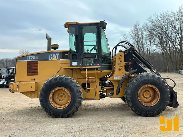 Image of Caterpillar IT28G equipment image 3