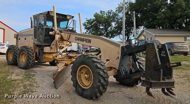 Image of Champion 720A-VHP equipment image 2