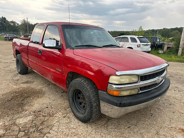 Image of Chevrolet 1500 equipment image 1