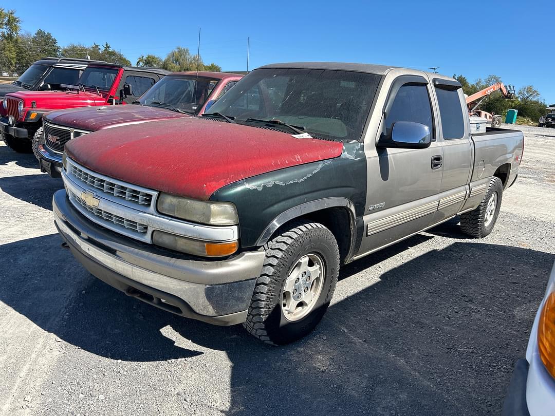 Image of Chevrolet 1500 Primary image