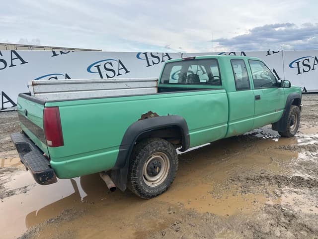 Image of Chevrolet 2500 equipment image 4