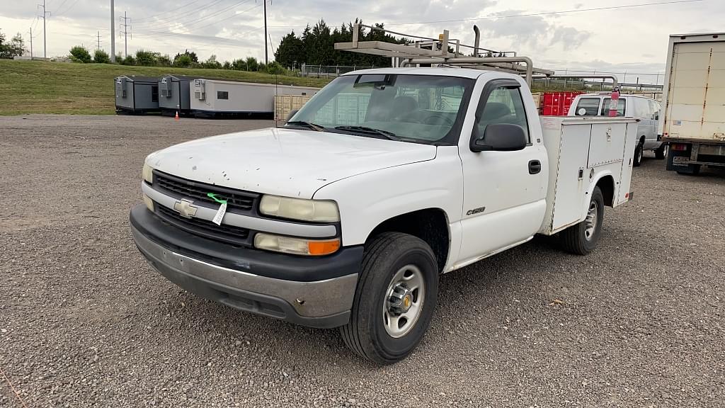 Image of Chevrolet 2500 Primary image