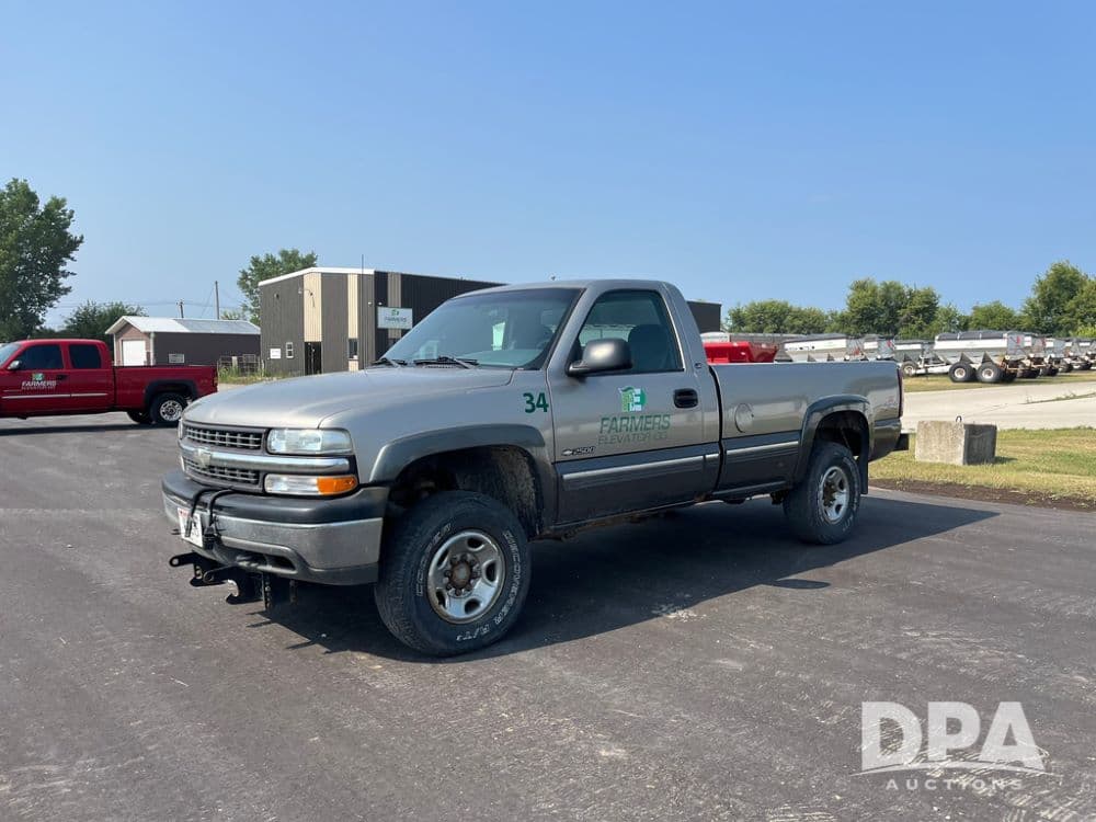 Image of Chevrolet 2500 Primary image