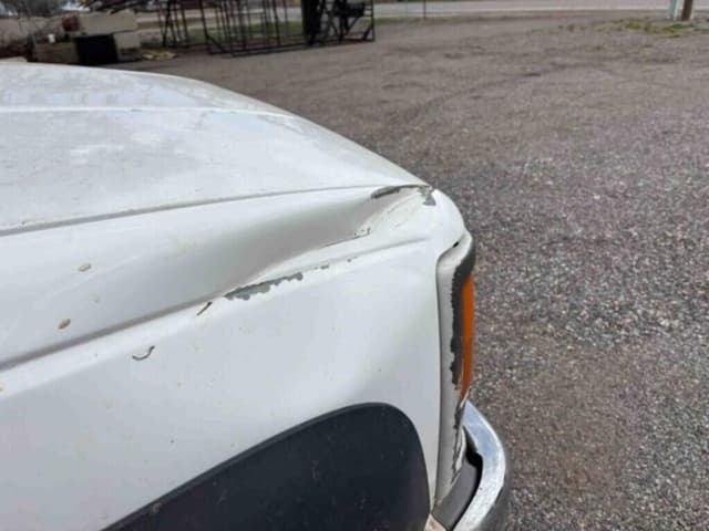 Image of Chevrolet 2500 equipment image 3