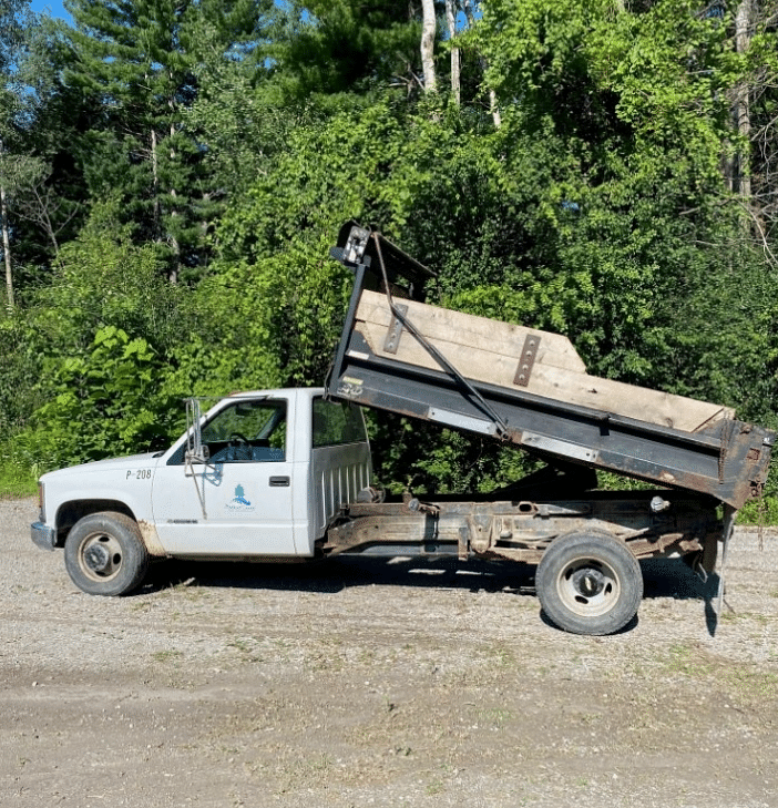 Image of Chevrolet 3500 Image 0