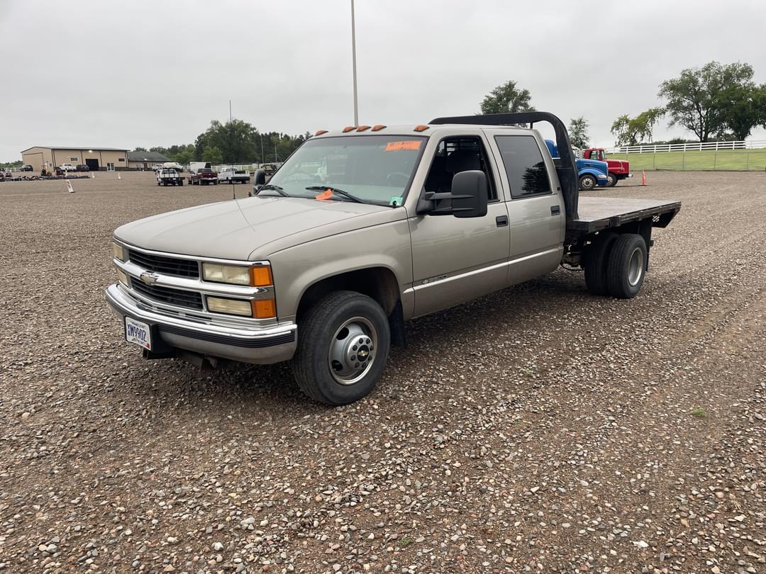 Image of Chevrolet 3500 Primary image