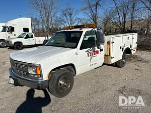 2000 Chevrolet 3500 Image