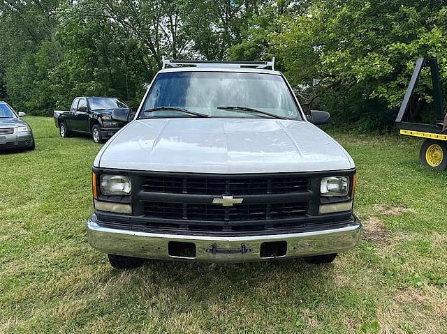 Image of Chevrolet C3500 equipment image 1