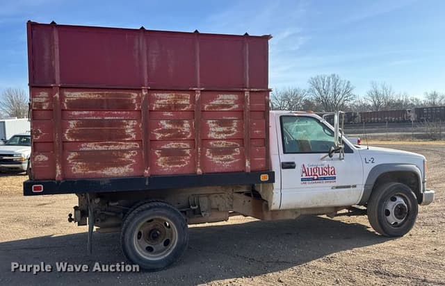 Image of Chevrolet C3500 equipment image 3