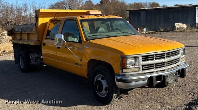 Image of Chevrolet C3500 equipment image 2