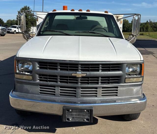 Image of Chevrolet C3500 equipment image 1