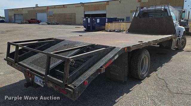 Image of Chevrolet C6500 equipment image 4
