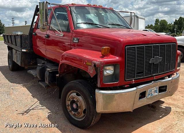 Image of Chevrolet C7500 equipment image 2