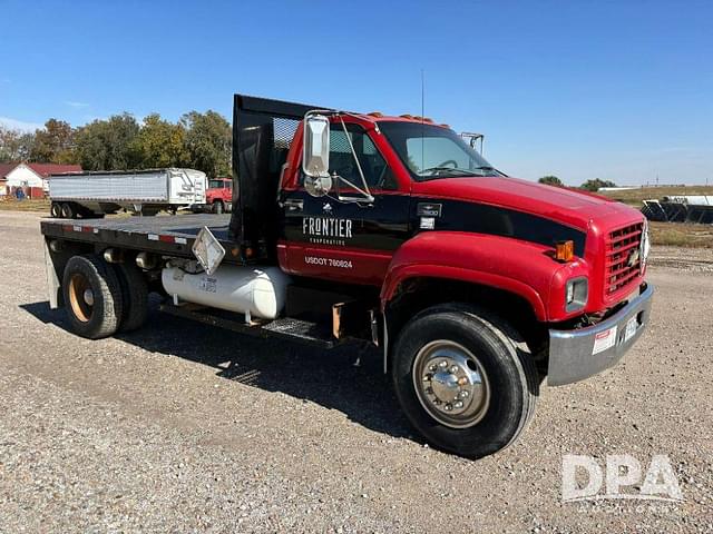 Image of Chevrolet C7500 equipment image 1