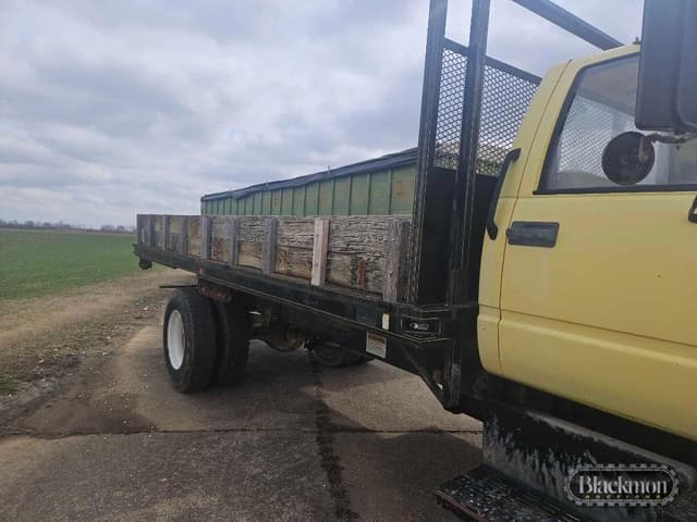 Image of Chevrolet C7500 equipment image 1