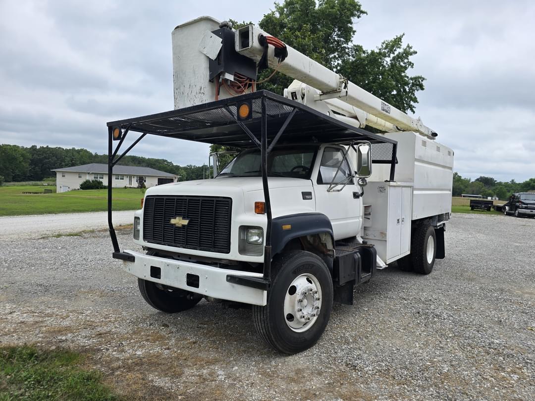 Image of Chevrolet C7500 Primary image