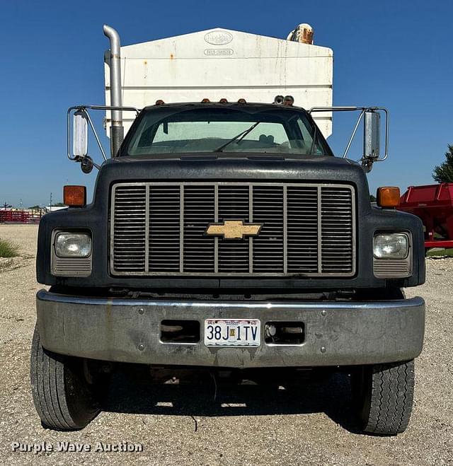 Image of Chevrolet C8500 equipment image 1