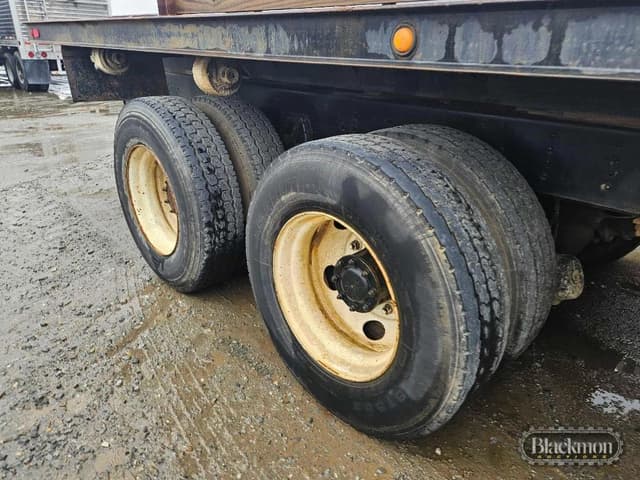 Image of Chevrolet C8500 equipment image 3