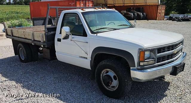 Image of Chevrolet K3500 equipment image 2