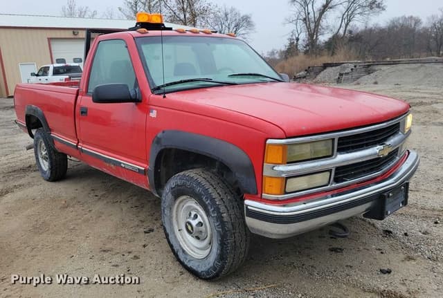 Image of Chevrolet K3500 equipment image 2