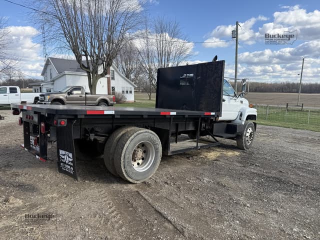 Image of Chevrolet Kodiak C7500 equipment image 2
