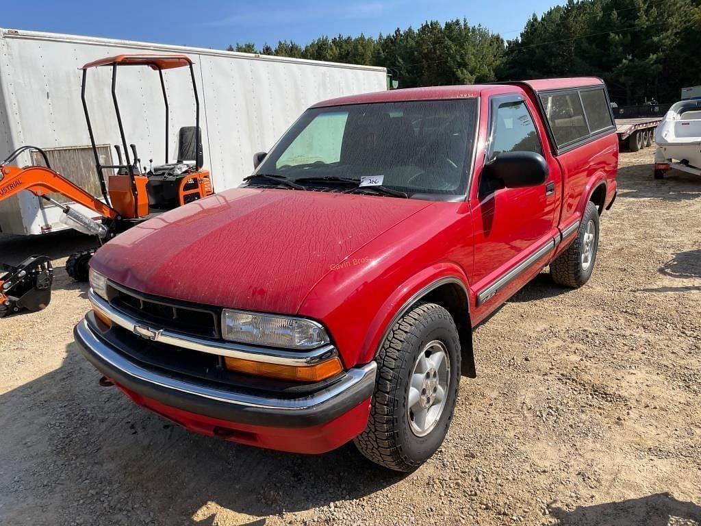 Image of Chevrolet S10 Primary image