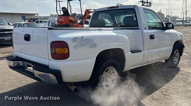 Image of Chevrolet 1500 equipment image 4