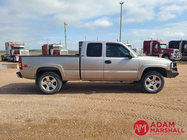 Image of Chevrolet 1500 equipment image 2