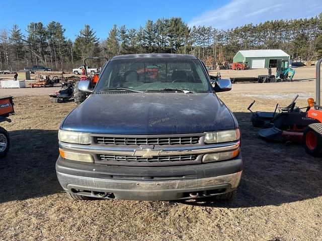 Image of Chevrolet 2500 equipment image 1