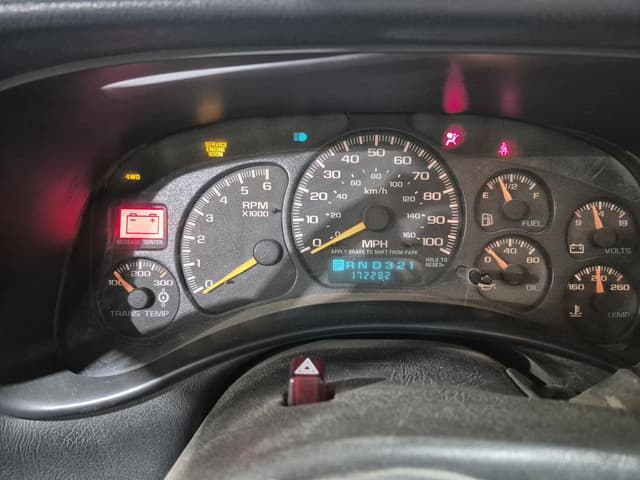 Image of Chevrolet 2500 equipment image 3