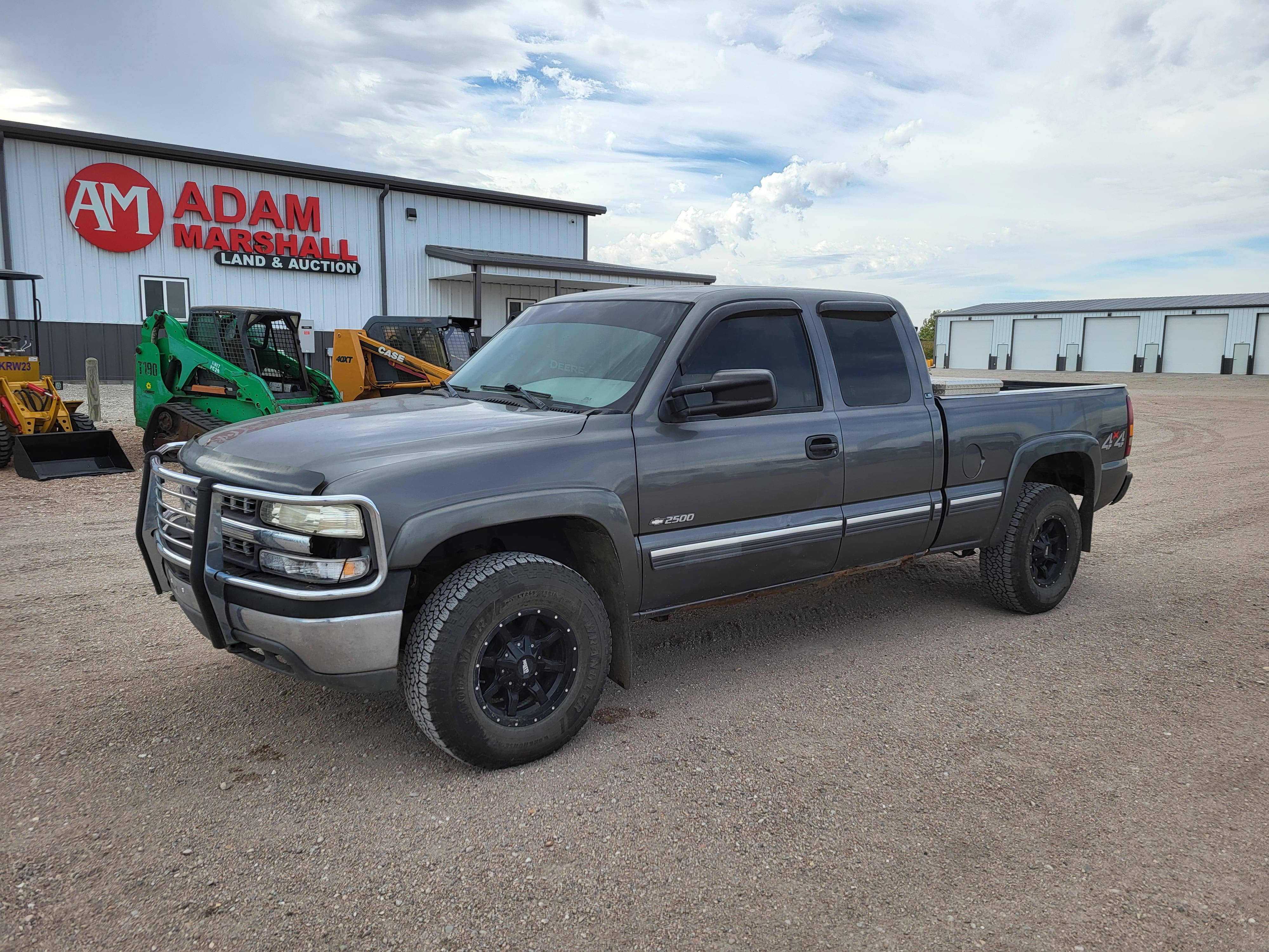 2000 Chevrolet 2500 Equipment Image0