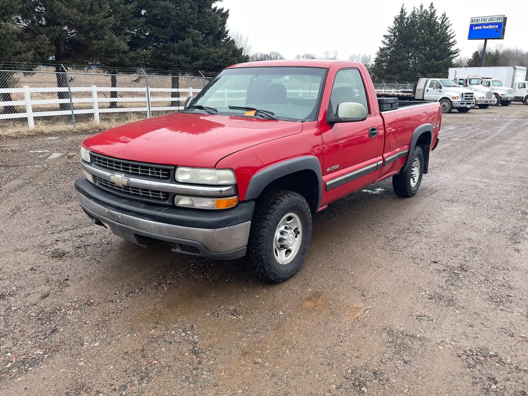 Image of Chevrolet 2500 Primary image