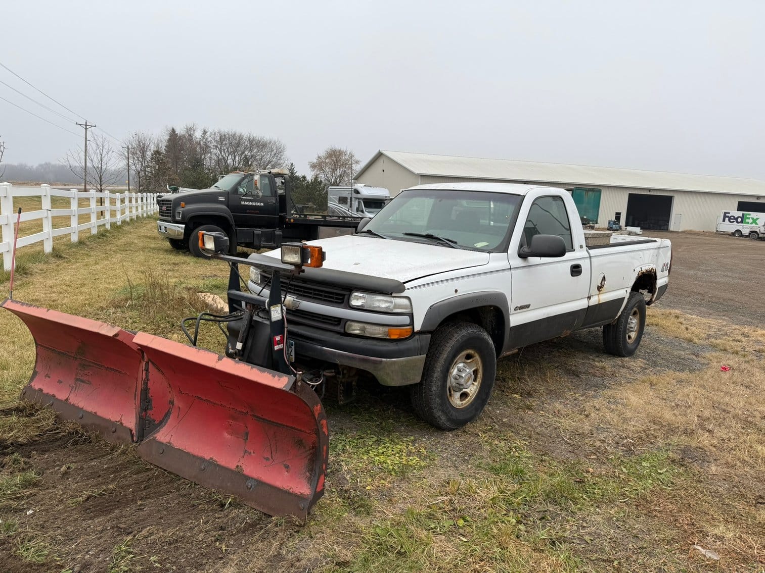 2000 Chevrolet 2500 Equipment Image0