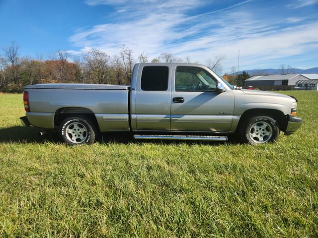 Image of Chevrolet Z71 equipment image 4