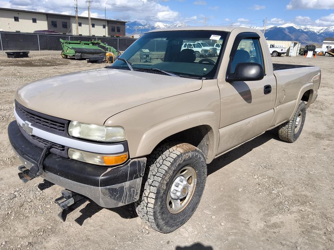 Image of Chevrolet 1500 Primary image