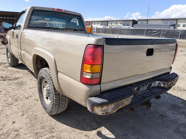 Image of Chevrolet 1500 equipment image 2