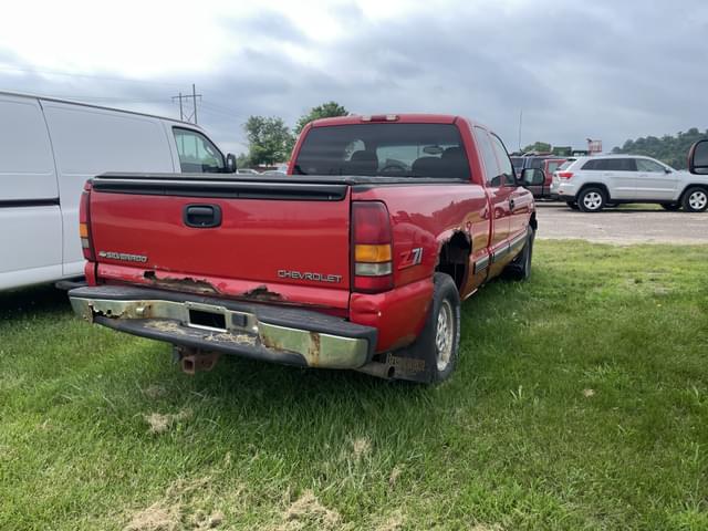 Image of Chevrolet 1500 equipment image 3