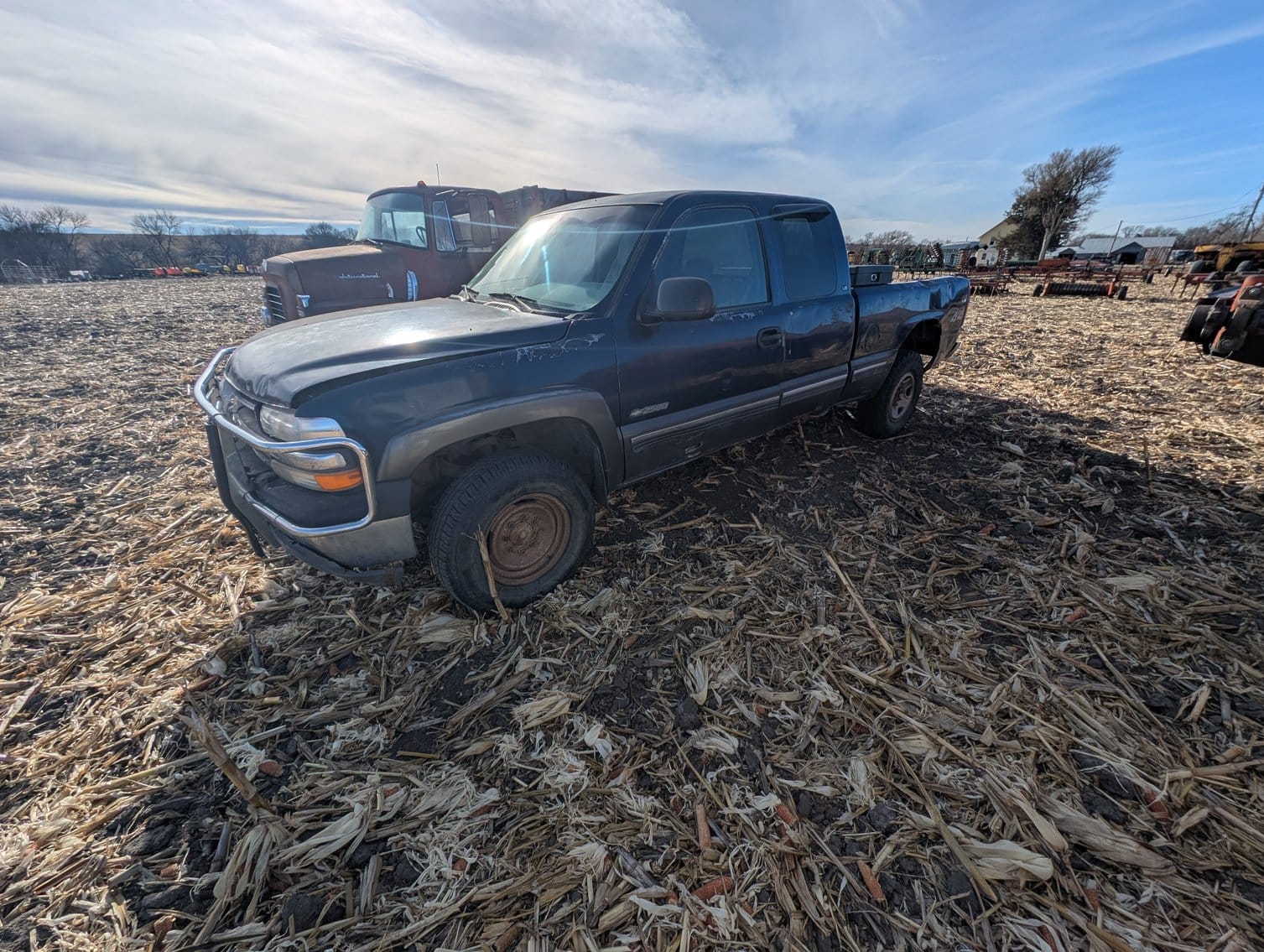 2000 Chevrolet 2500 Equipment Image0