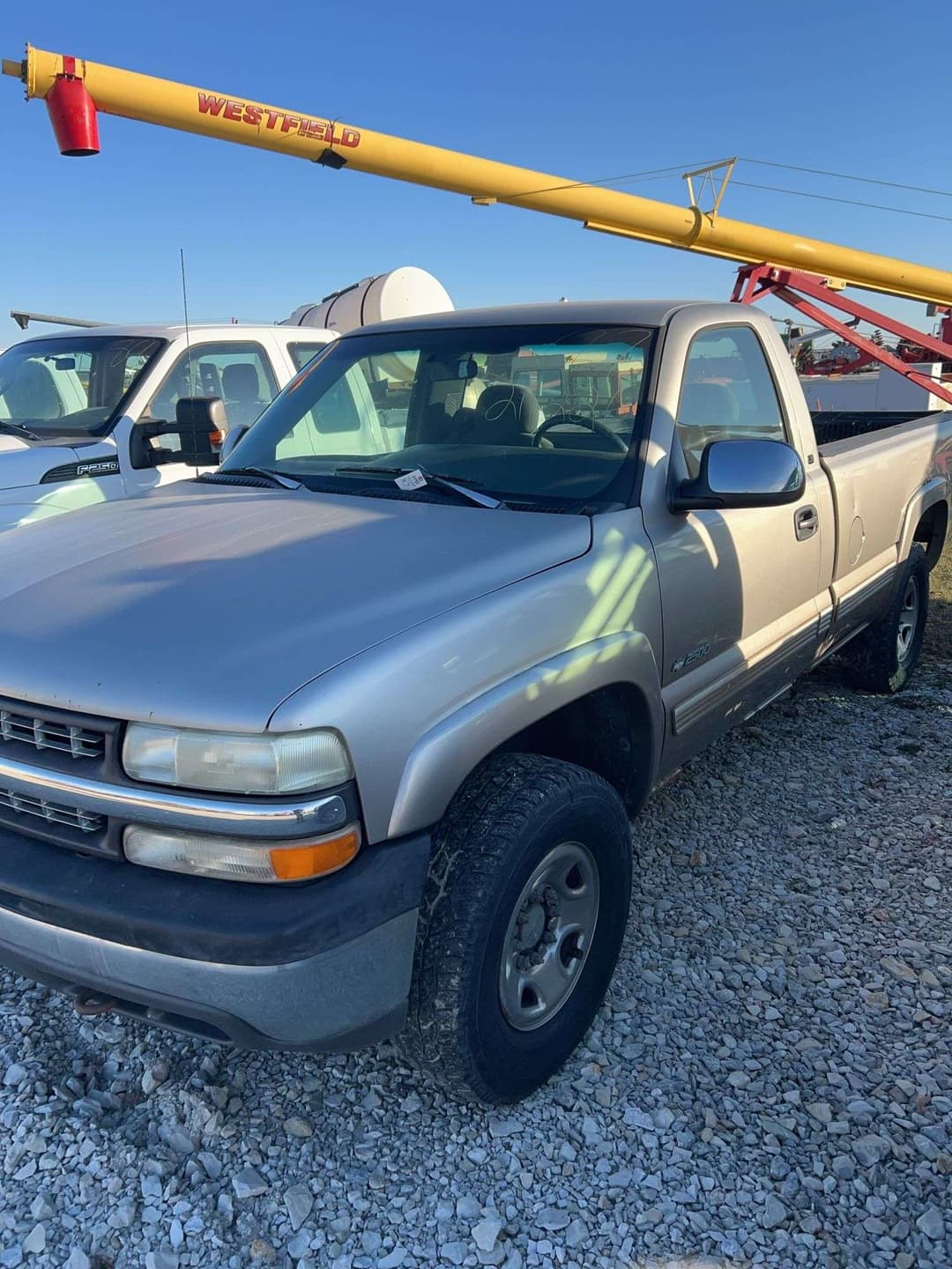 Image of Chevrolet 2500 Primary image