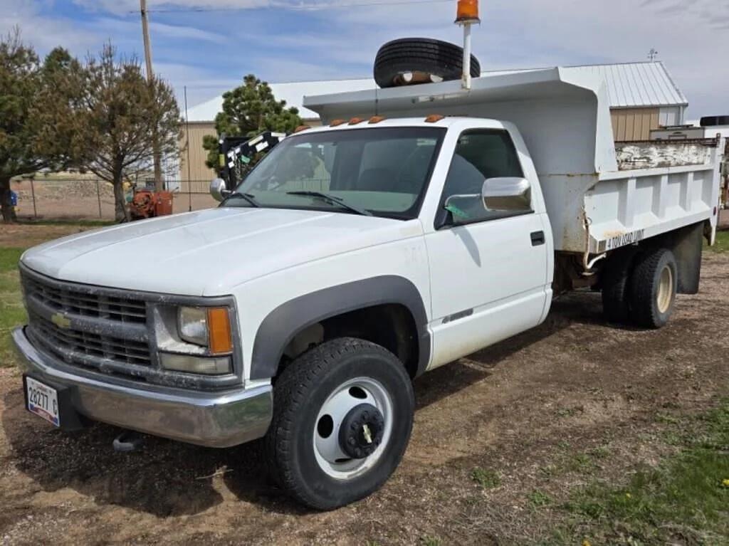 Image of Chevrolet 3500 Primary image