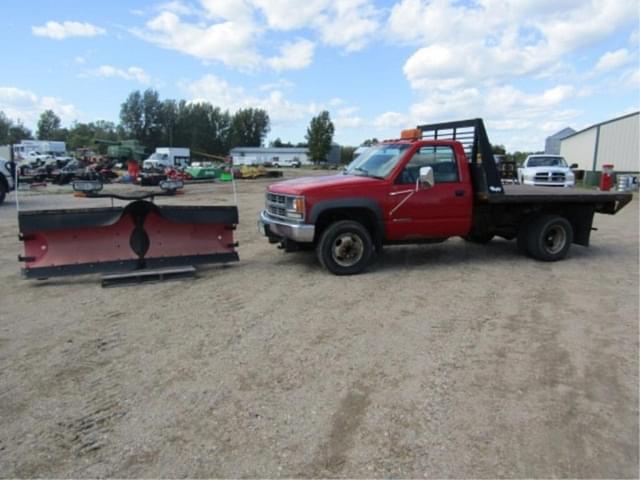 Image of Chevrolet 3500 equipment image 3