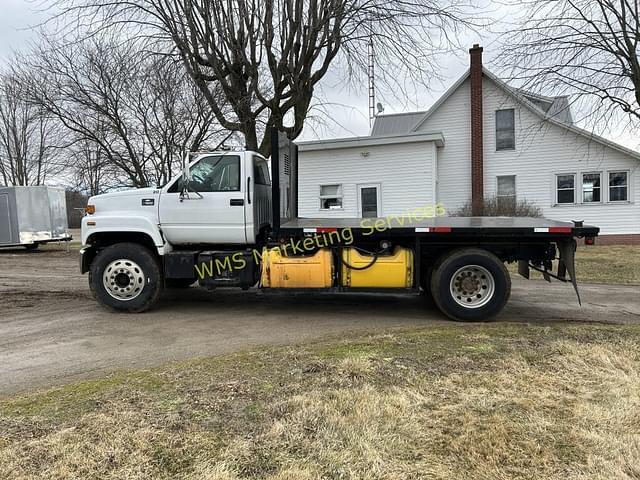 Image of Chevrolet C7500 equipment image 4